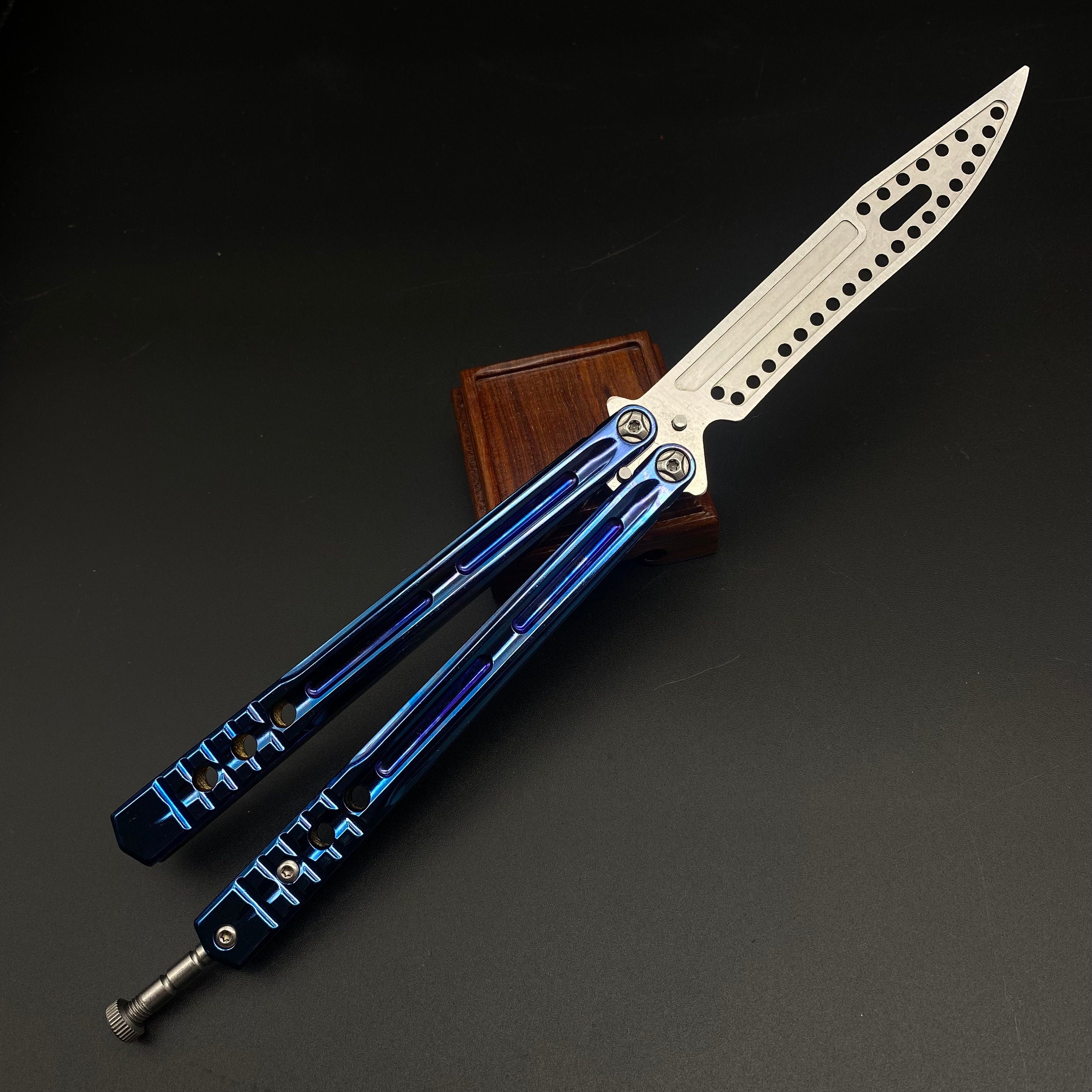 Color Blue One Body Butterfly Knife