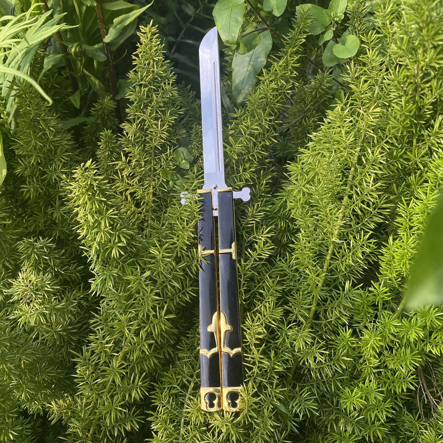 Yubashiri Butterfly Knife
