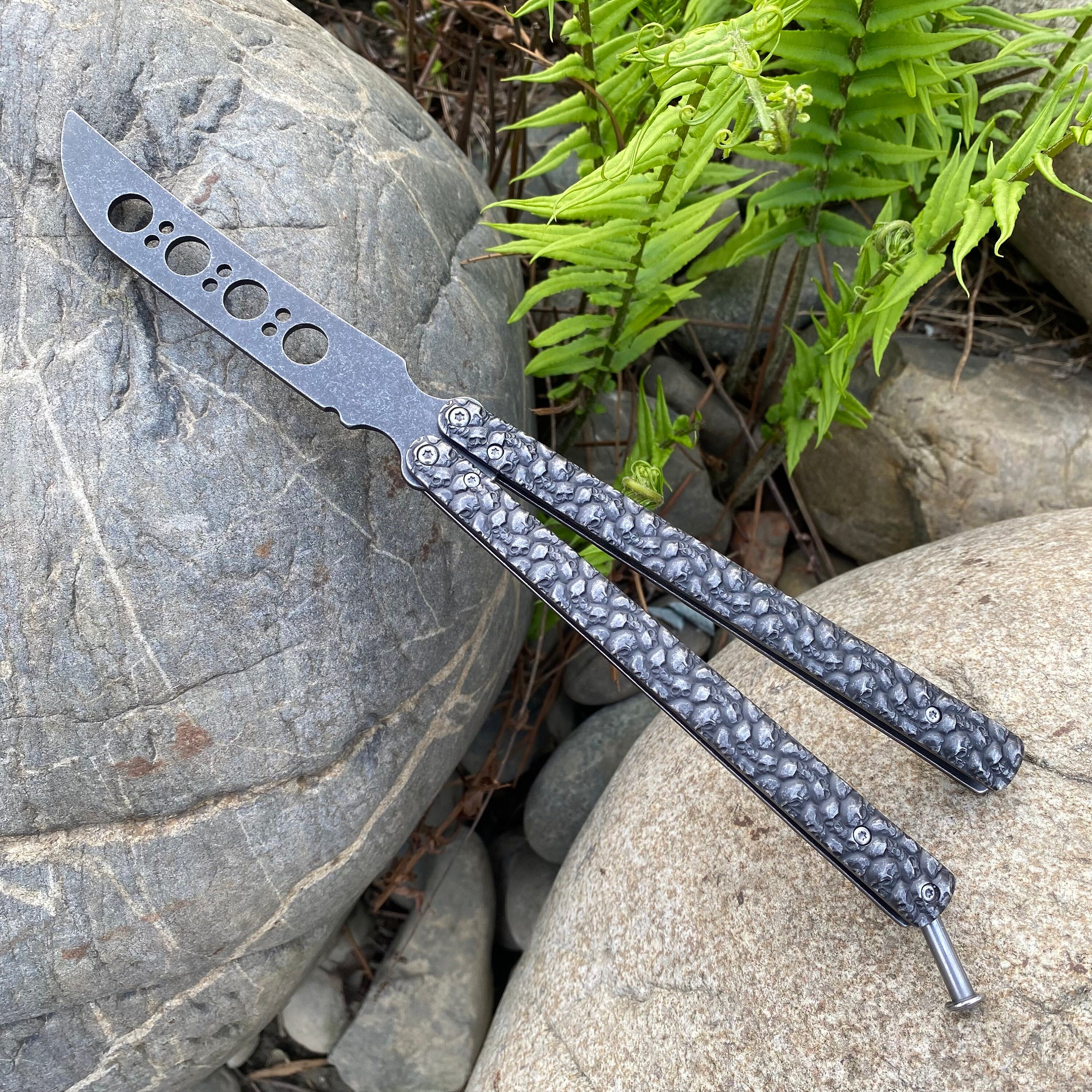 Long Handle Butterfly Knife