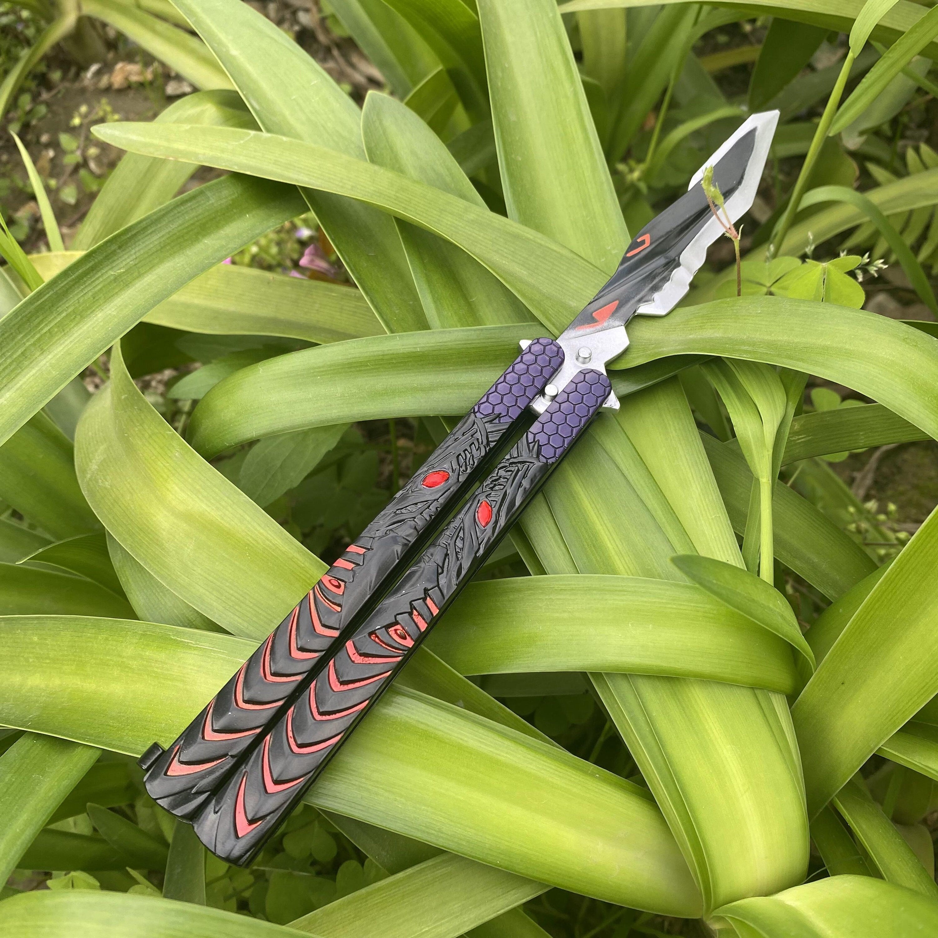 Hot Game Robot Butterfly Knife