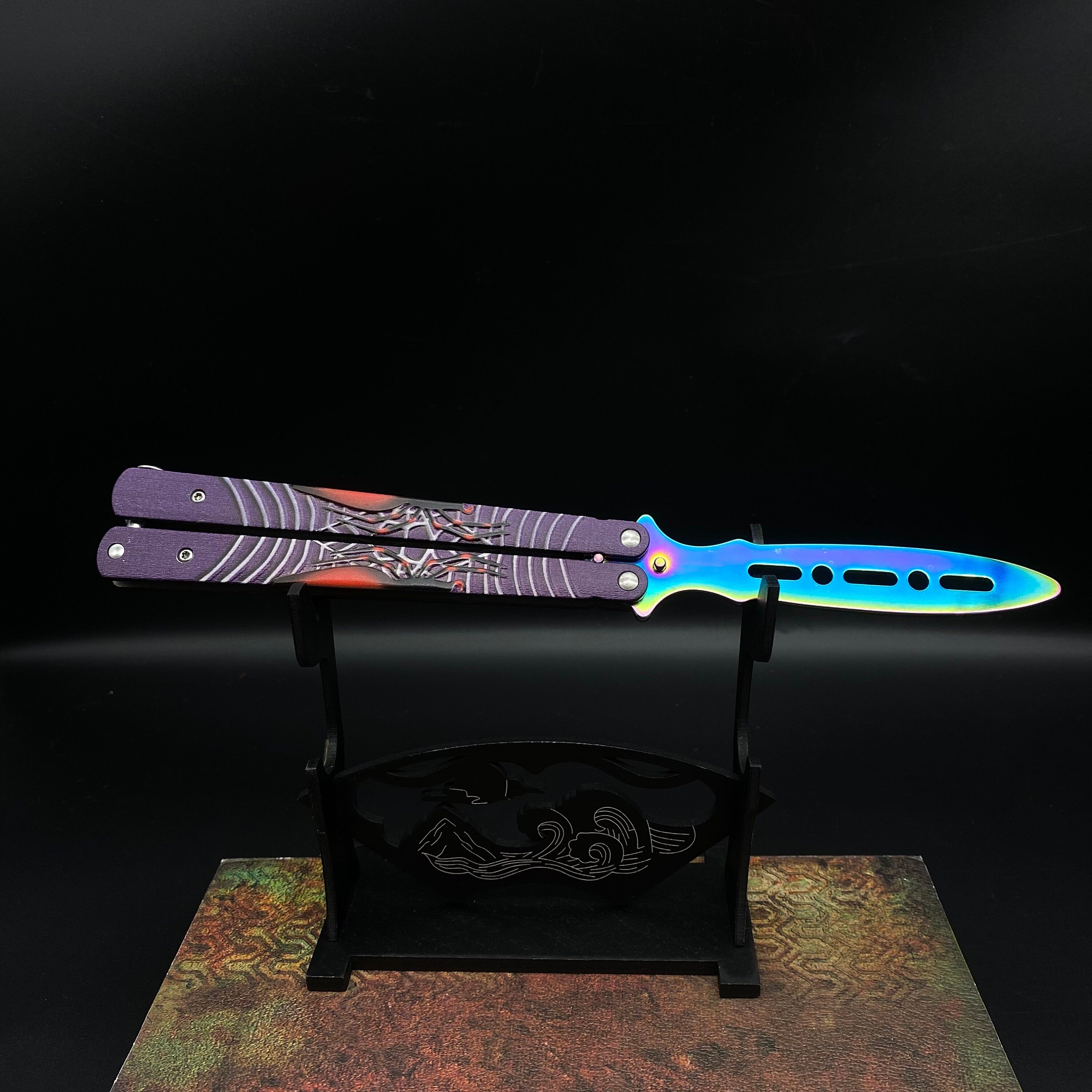 Colore Spider Sculpture Butterfly Knife